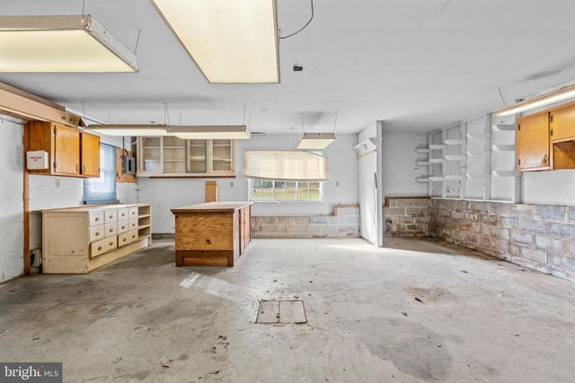 127 WATSON RD, State College, PA 16801