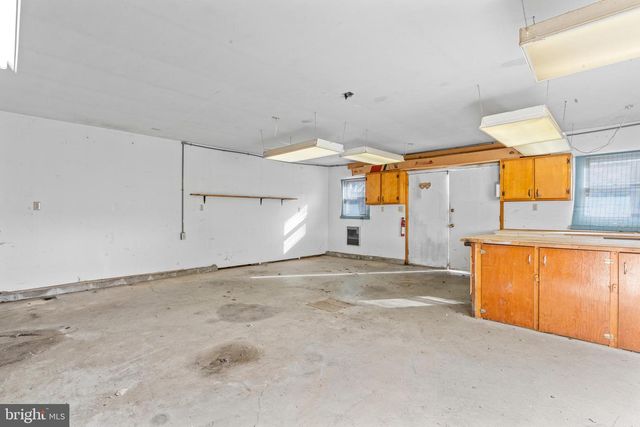 127 WATSON RD, State College, PA 16801