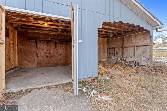 127 WATSON RD, State College, PA 16801