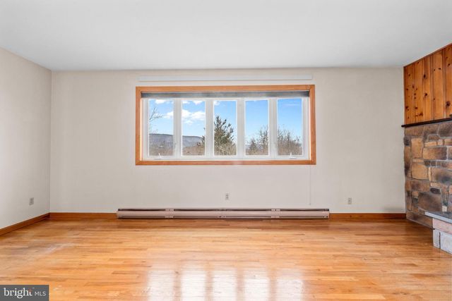 127 WATSON RD, State College, PA 16801