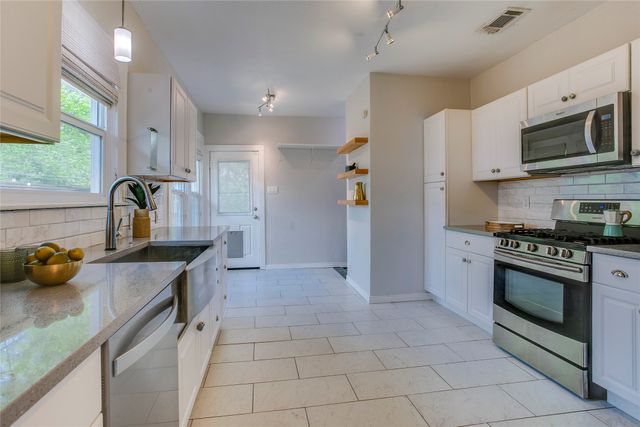118 S Marlborough Avenue, Dallas, TX 75208