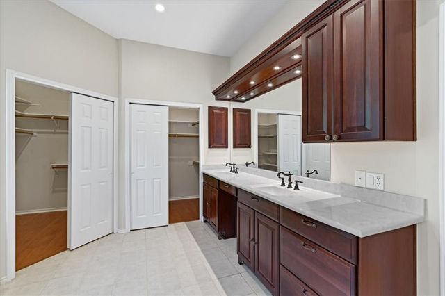 1215 Thistle TRL, Cedar Park, TX 78613