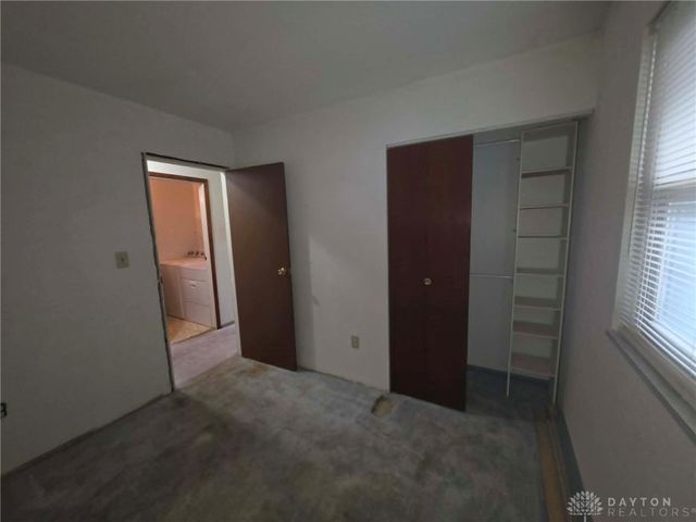 519 Sheets Street, Englewood, OH 45322
