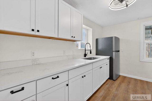 990 Ada Avenue, Idaho Falls, ID 83402