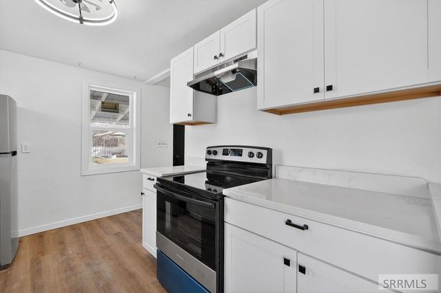 990 Ada Avenue, Idaho Falls, ID 83402