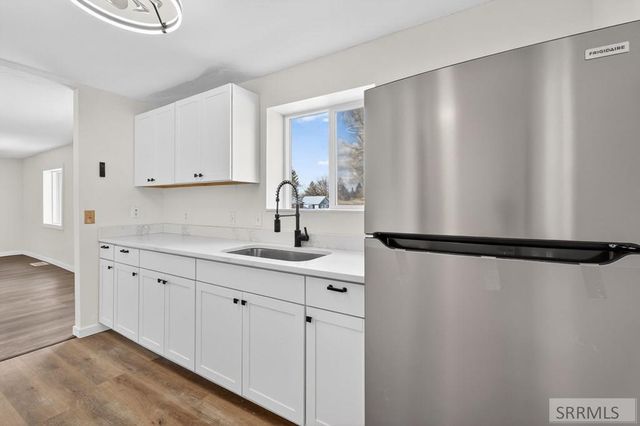 990 Ada Avenue, Idaho Falls, ID 83402