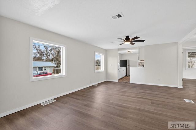 990 Ada Avenue, Idaho Falls, ID 83402