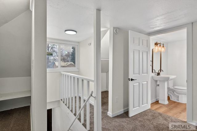 990 Ada Avenue, Idaho Falls, ID 83402