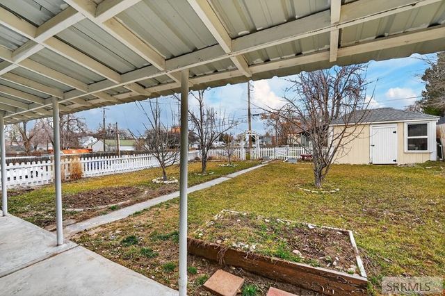 990 Ada Avenue, Idaho Falls, ID 83402