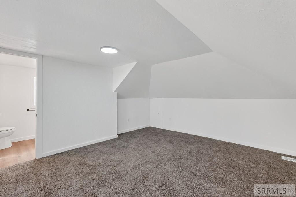 Image 18 of property listing at 990 Ada Avenue, Idaho Falls, ID 83402