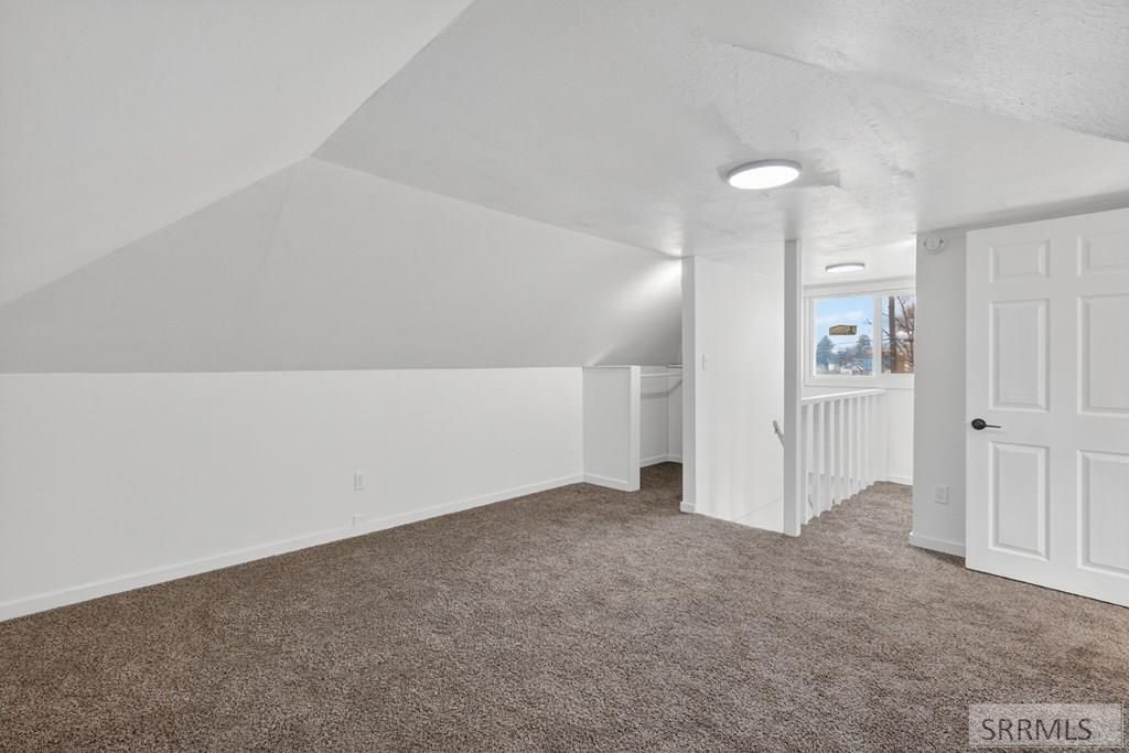 Image 20 of property listing at 990 Ada Avenue, Idaho Falls, ID 83402