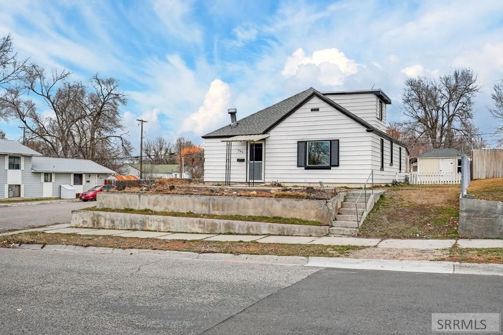 Image 37 of property listing at 990 Ada Avenue, Idaho Falls, ID 83402