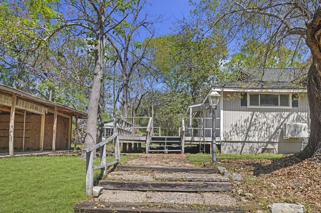201 N Pine Street, Corrigan, TX 75939