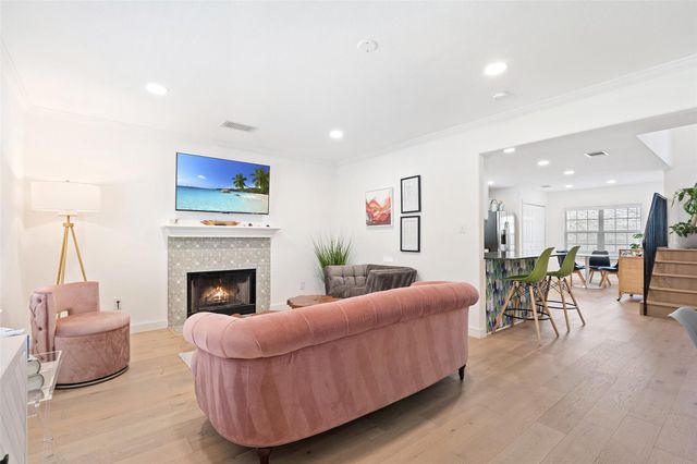 2012 Indian Creek RD, Austin, TX 78734