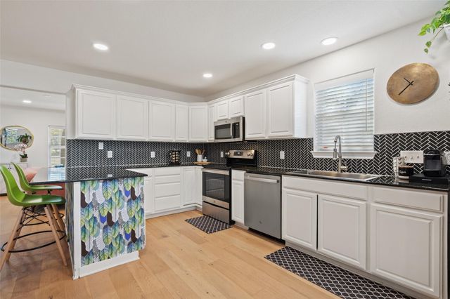 2012 Indian Creek RD, Austin, TX 78734