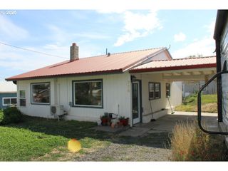 715 Sw 15TH St, Pendleton, OR 97801