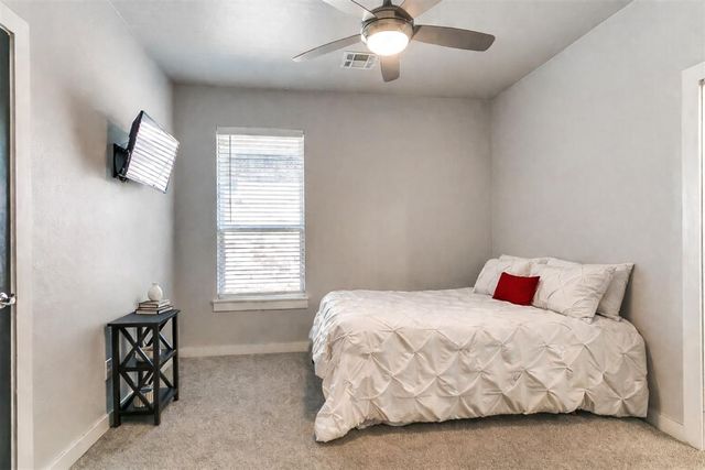 2516 Thunder Canyon Court, Edmond, OK 73034