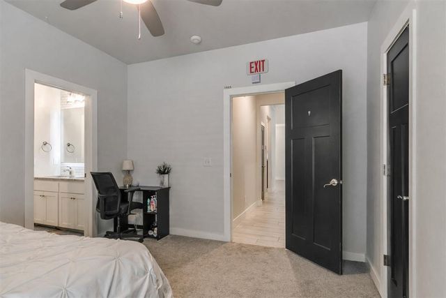 2516 Thunder Canyon Court, Edmond, OK 73034