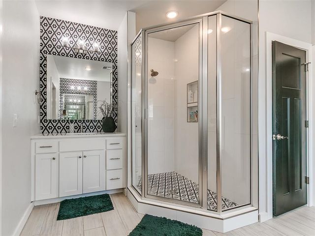 2516 Thunder Canyon Court, Edmond, OK 73034