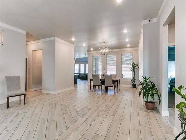 2516 Thunder Canyon Court, Edmond, OK 73034