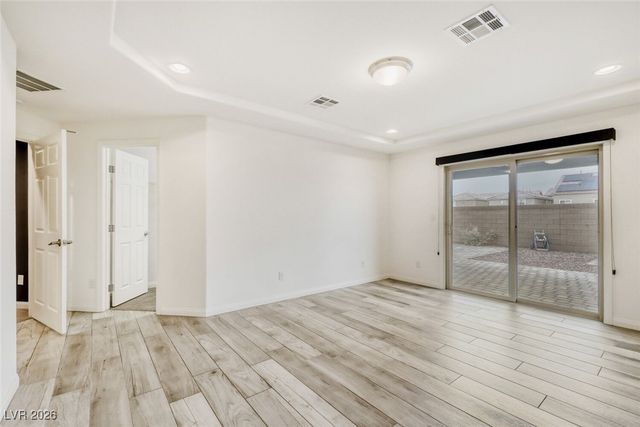 5716 Texas Creek Avenue, Las Vegas, NV 89141