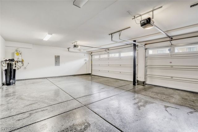 5716 Texas Creek Avenue, Las Vegas, NV 89141