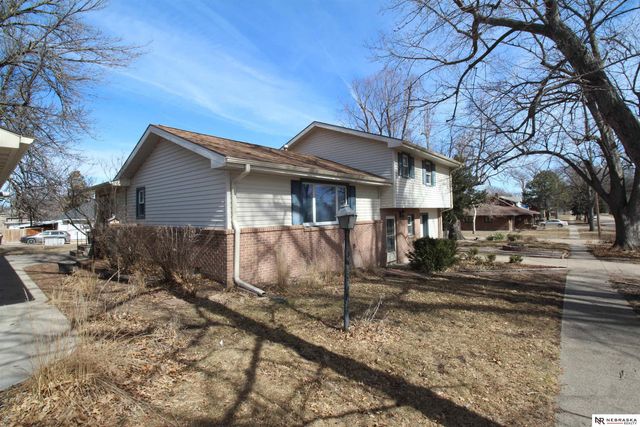 506 W 1st Street, Wilber, NE 68465