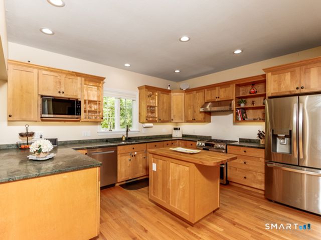34-R Goldfinch Road, Durham, CT 06422