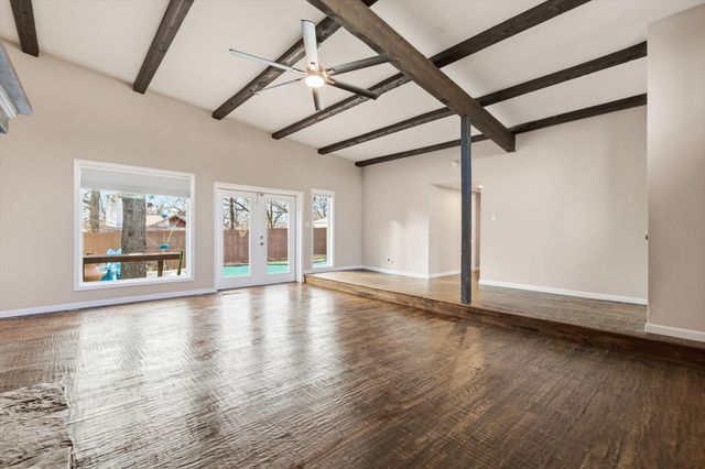 828 Highland Village Road, Highland Village, TX 75077