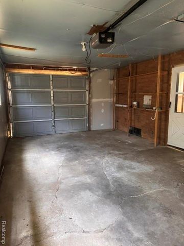 1313 Barbara Drive, Flint, MI 48505