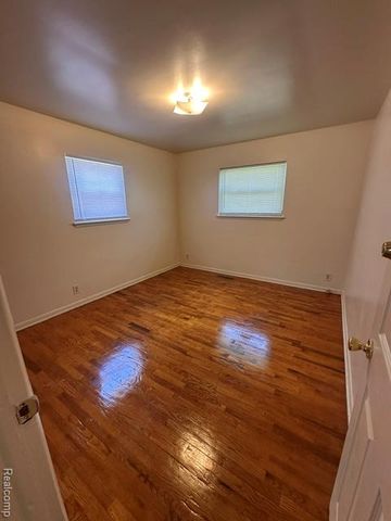 1313 Barbara Drive, Flint, MI 48505