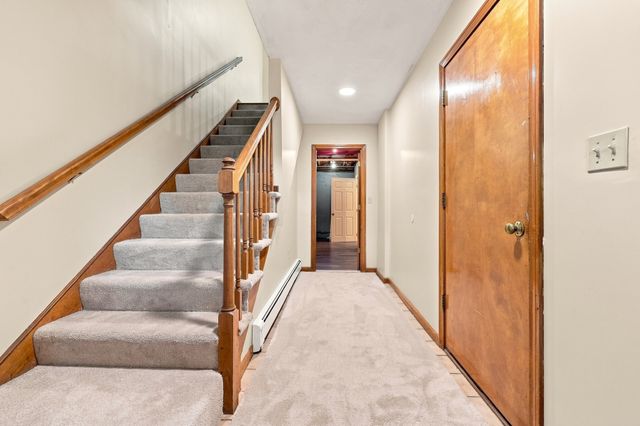 198 Elm Street 198, Marlborough, MA 01752