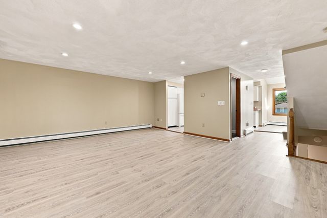 198 Elm Street 198, Marlborough, MA 01752