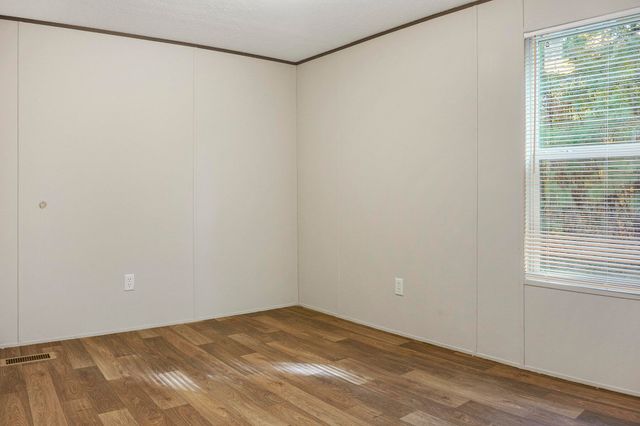 108 Browns Family Place, Cross, SC 29436