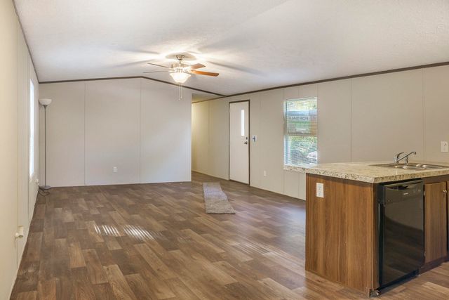 108 Browns Family Place, Cross, SC 29436