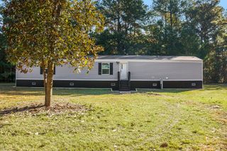 108 Browns Family Place, Cross, SC 29436