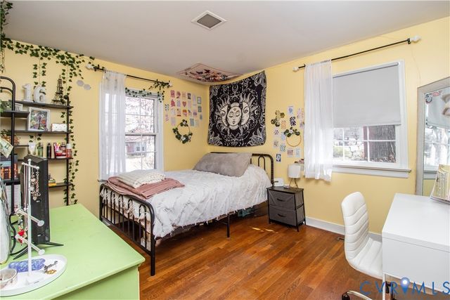 202 Homestead Dr, Colonial Heights, VA 23834