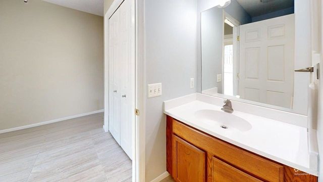 1667 E Gaylord Street, Mount Pleasant, MI 48858