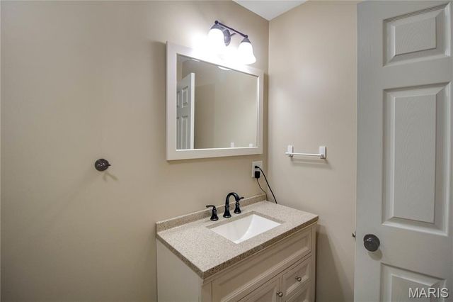 155 Roberts Street, Jerseyville, IL 62052