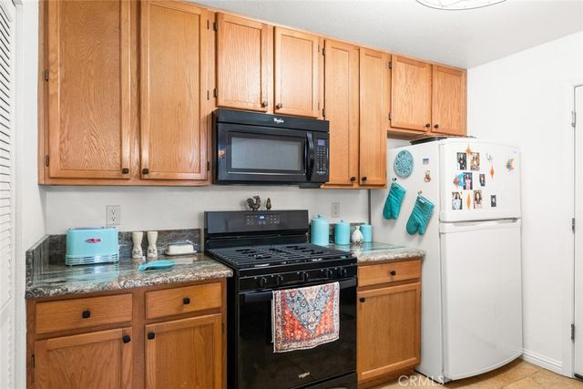 26 Sierra Lakeside Lane, Chico, CA 95928