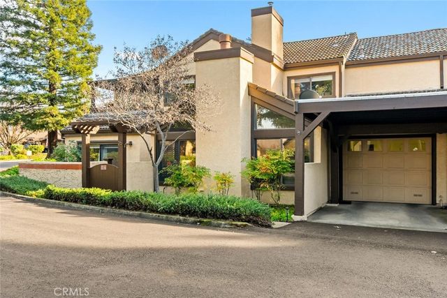 26 Sierra Lakeside Lane, Chico, CA 95928