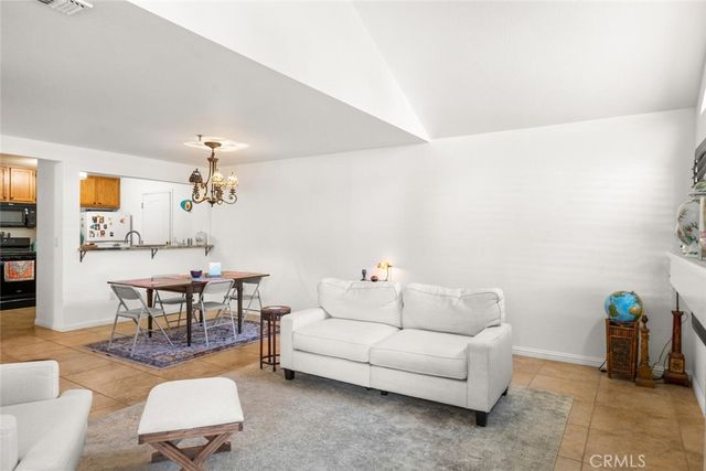 26 Sierra Lakeside Lane, Chico, CA 95928