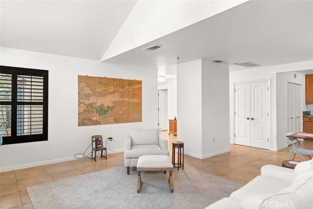 26 Sierra Lakeside Lane, Chico, CA 95928