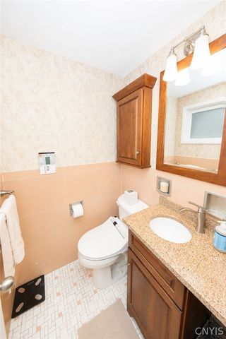 1330 Meadowbrook Drive, Syracuse, NY 13224