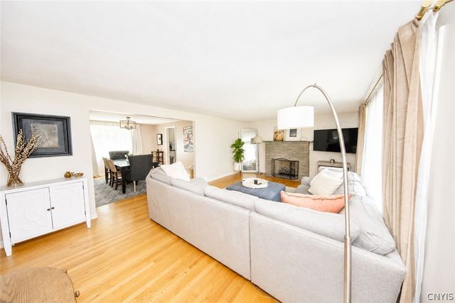 1330 Meadowbrook Drive, Syracuse, NY 13224