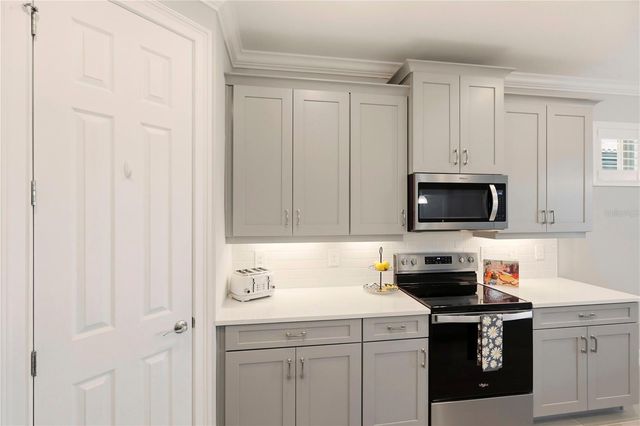 504 RAVELLO BOULEVARD, Nokomis, FL 34275