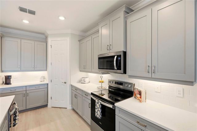 504 RAVELLO BOULEVARD, Nokomis, FL 34275