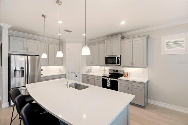 504 RAVELLO BOULEVARD, Nokomis, FL 34275