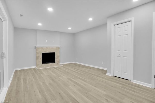 2 Edith Key ST, Hampton, VA 23666