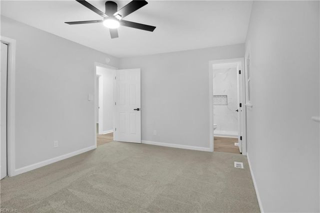 2 Edith Key ST, Hampton, VA 23666